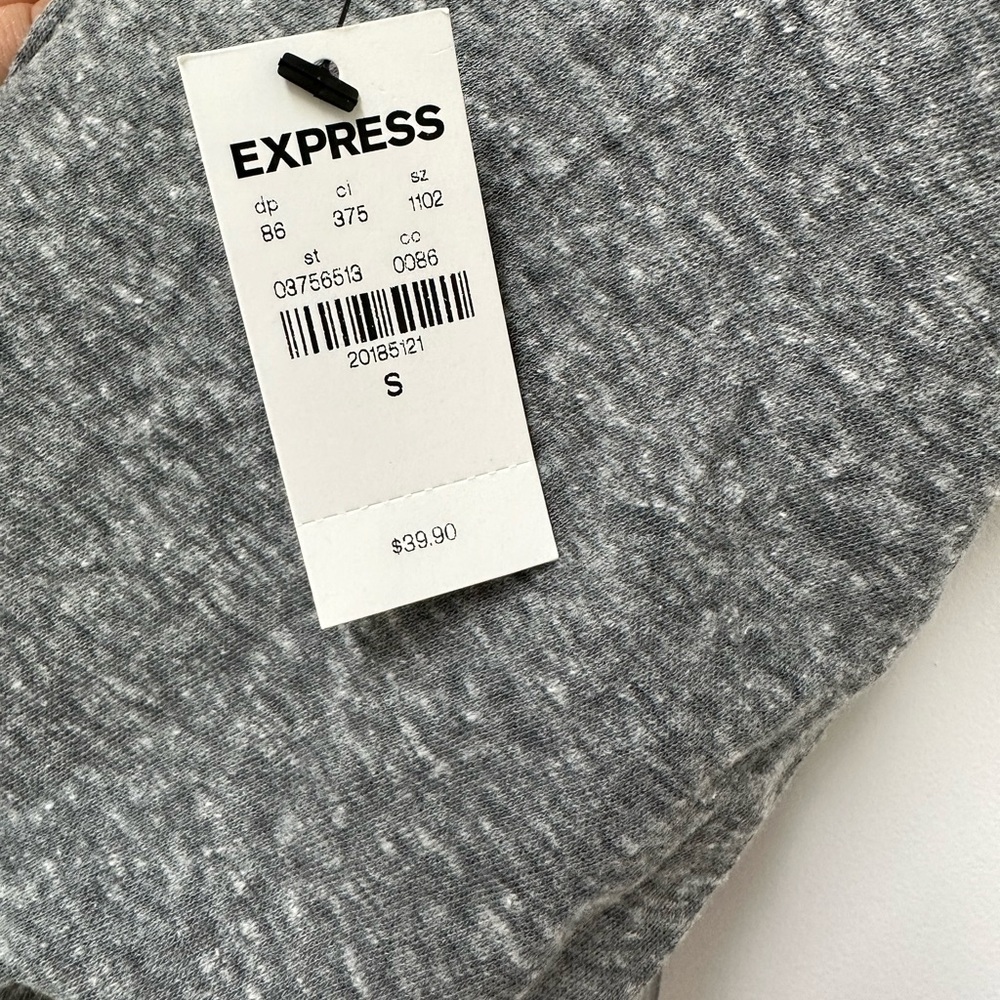 Express Tank Top - Picture 5 of 6